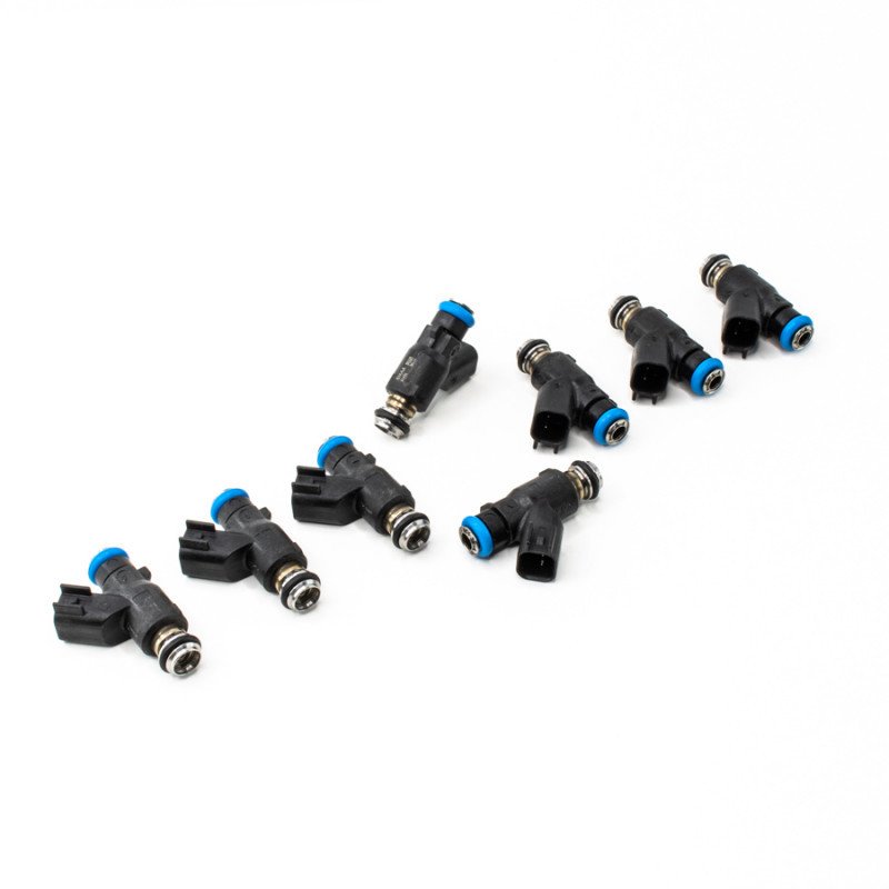 8 FUEL INJECTORS KIT 585CC/MIN (56LB/HR), ALL PETROL ENGINES VORTEC V8 (4.8L, 5.3L, 6.0L, 6.2L) 07-13
